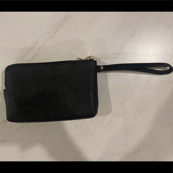 Michael Kors wristlet - Picture 3 of 3